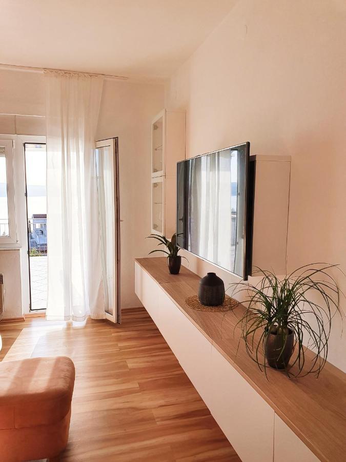 Relaxing Seaview Apartment Barac On Separated Floor 크리크베니카 외부 사진